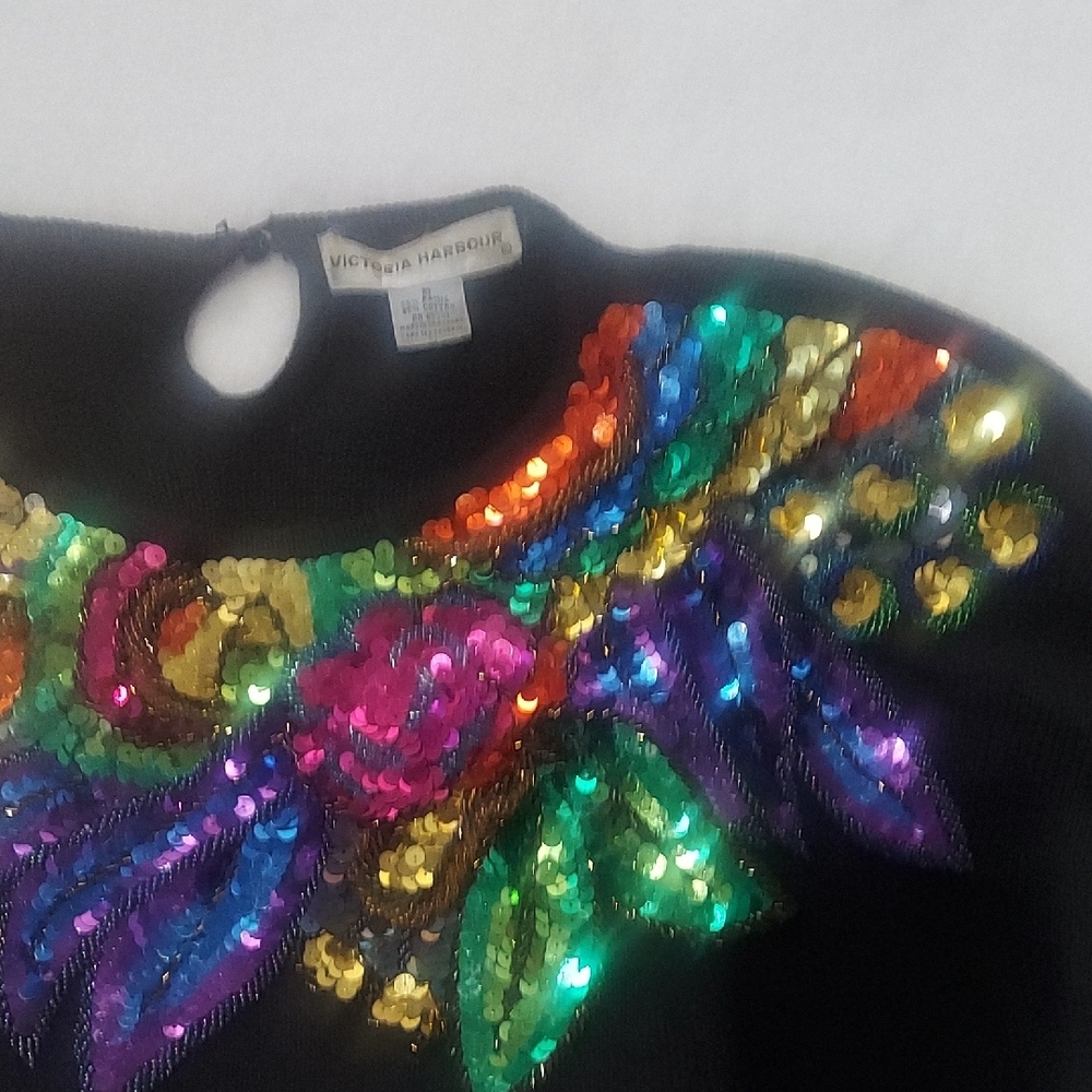 6 For $10 Black Vintage Sweater with Multicolor Sequin Embellishment - Picture 10 of 13